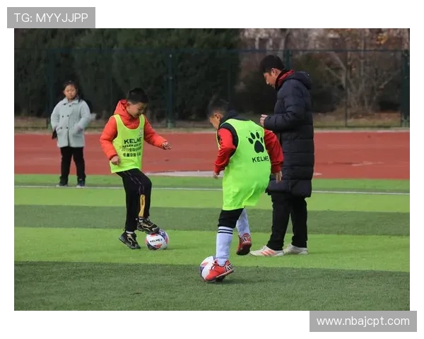 乐橙体育app携手多家体育机构,推动青少年体育教育与健康发展新局面 乐橙体育app携手多家体育机构,推动青少年体育教育与健康发展新局面